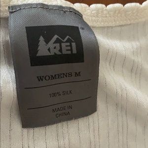 REI silk top M